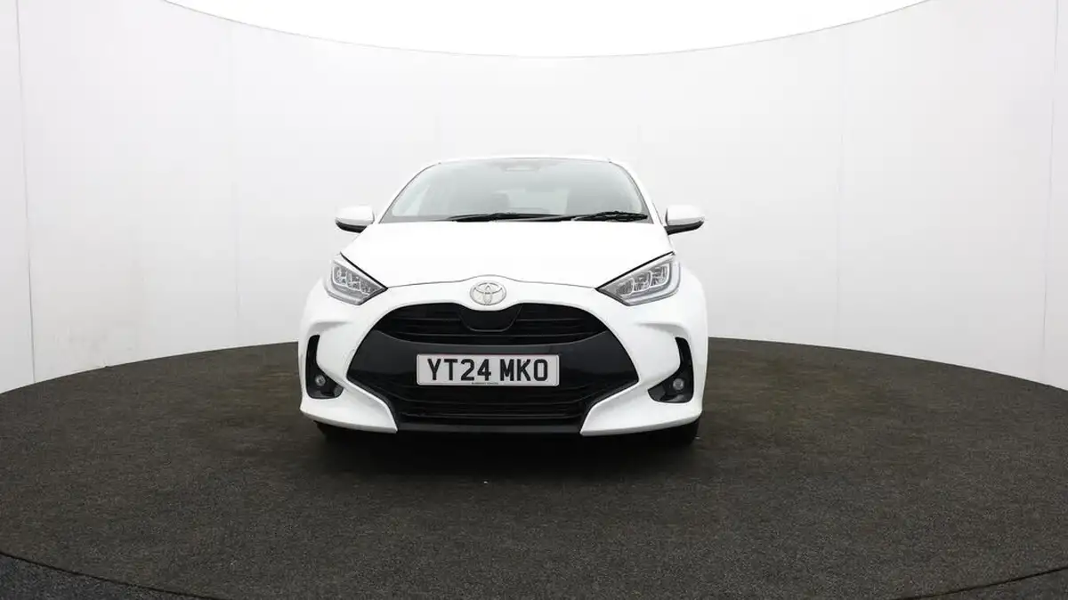 2024-toyota-yaris-15-vvt-i-design-big-57