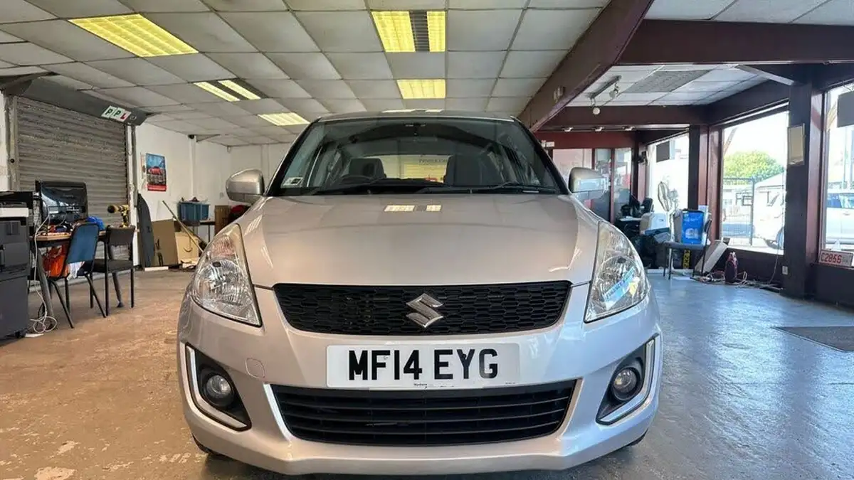 2014-suzuki-swift-12-sz3-94ps-4x4-5d-big-1