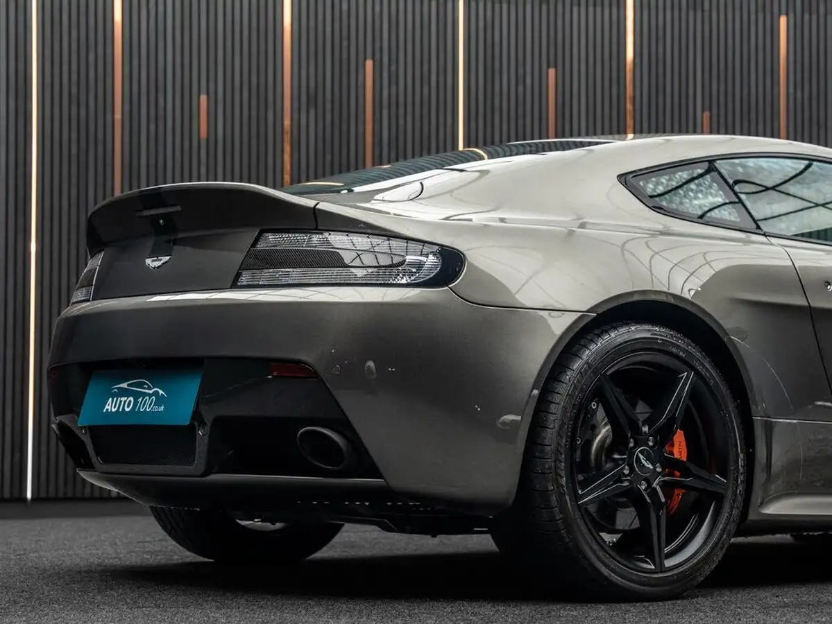 2018-aston-martin-vantage-47-v8-vantage-s-coupe-sportshift-ii-big-25