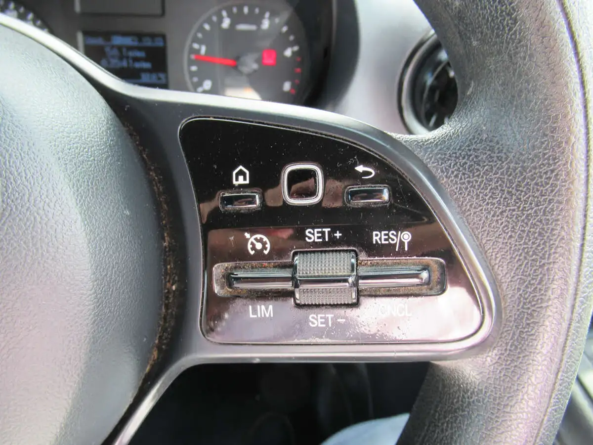 2021-mercedes-benz-sprinter-20cdi-315-l1h1-progressive-150pseu6dt-panel-rwd-eco-gear-360-big-24