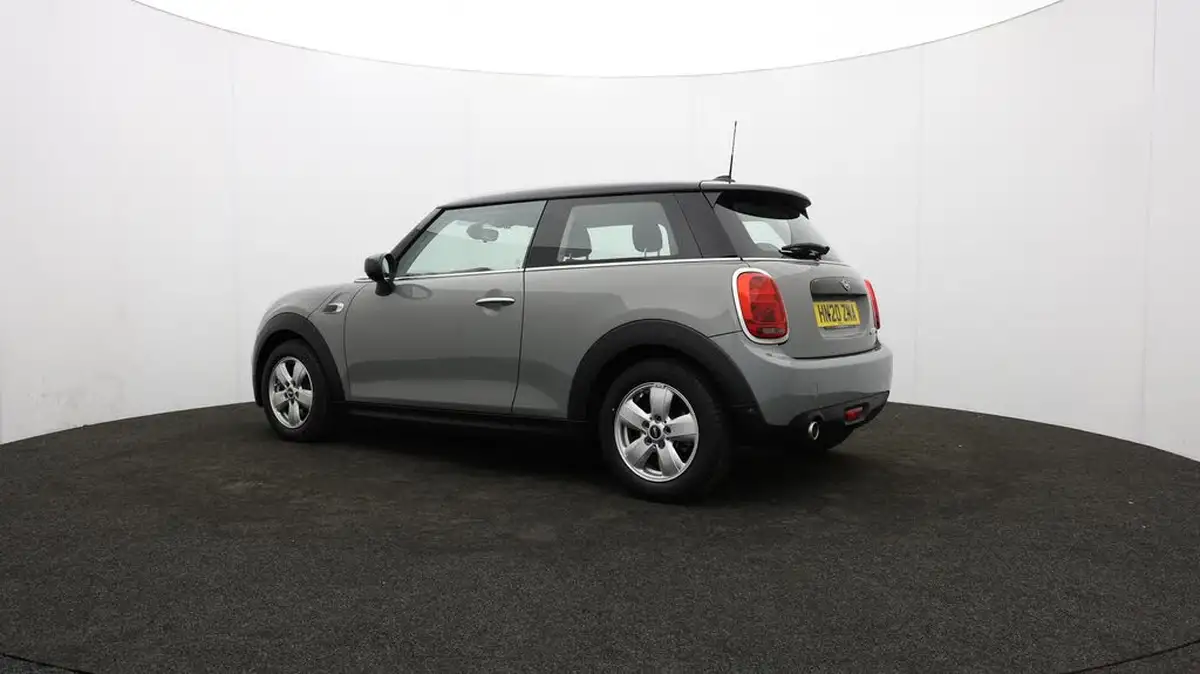2020-mini-cooper-15-cooper-classic-nav-hatchback-3d-big-76