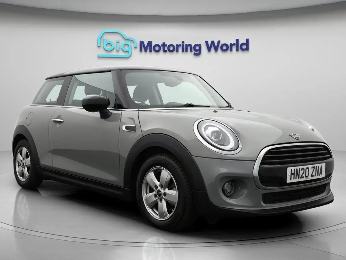 2020-mini-cooper-15-cooper-classic-nav-hatchback-3d-big-0