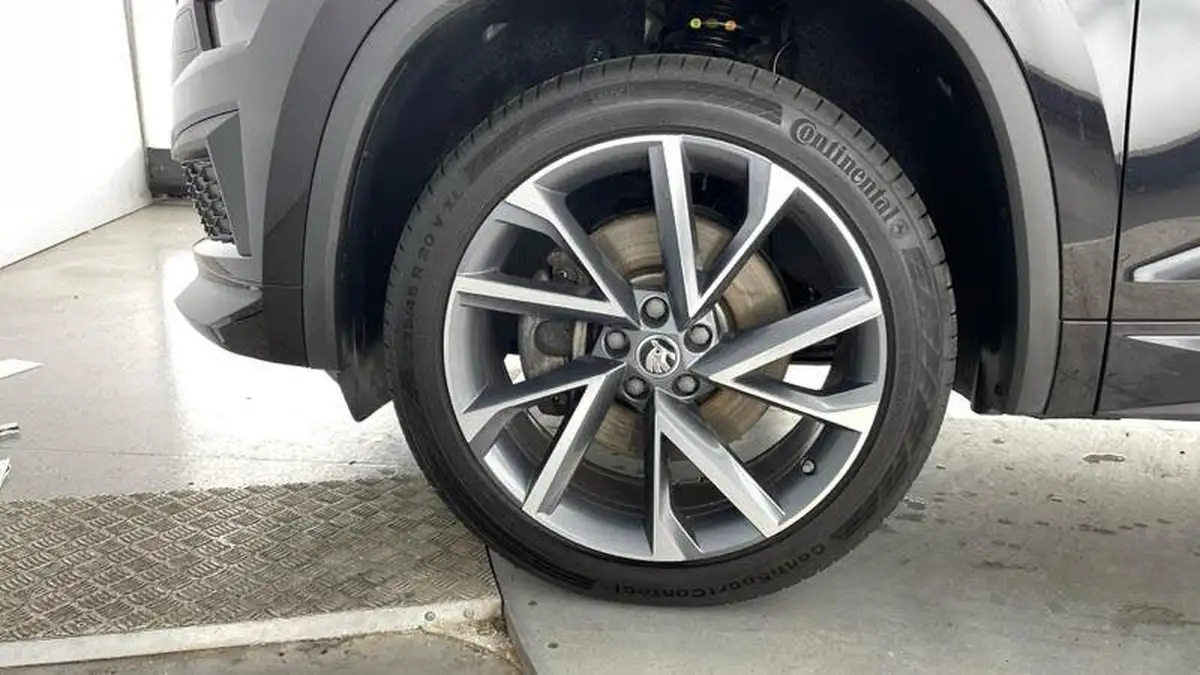2023-skoda-kodiaq-20tdi-laurin-klement-200ps-big-37