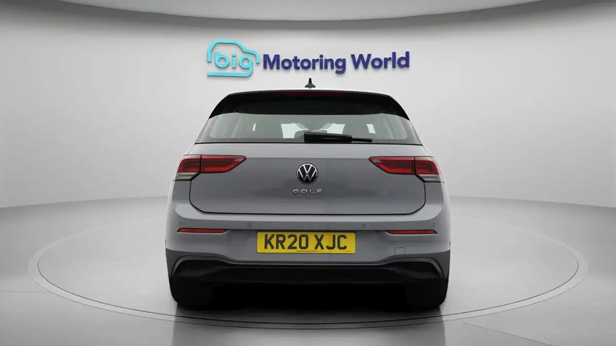 2020-volkswagen-golf-15-tsi-life-150ps-hatchback-big-6