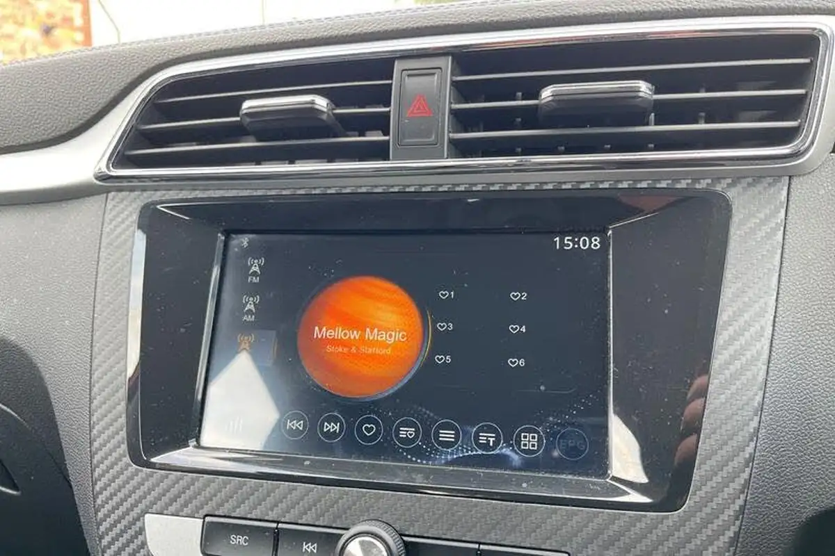2018-mg-zs-suv-15-vti-tech-excite-big-29