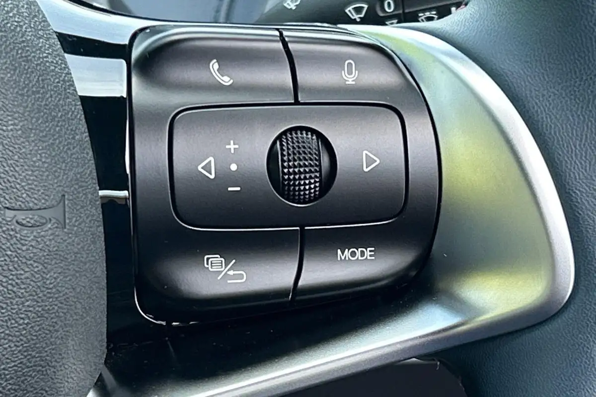 2024-byd-atto-3-e-design-big-49