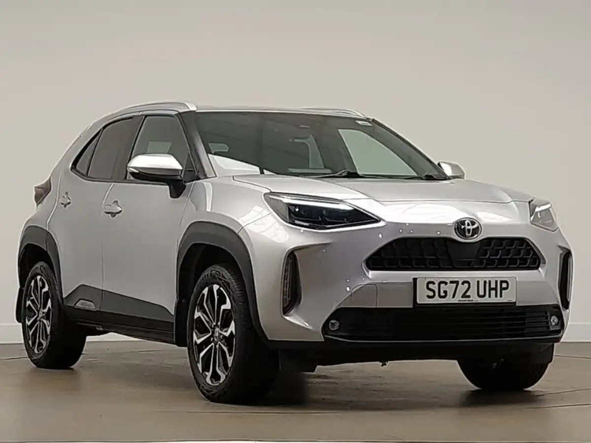 2022-toyota-yaris-cross-15-vvt-i-design-big-0