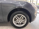 2016-porsche-macan-20-small-10
