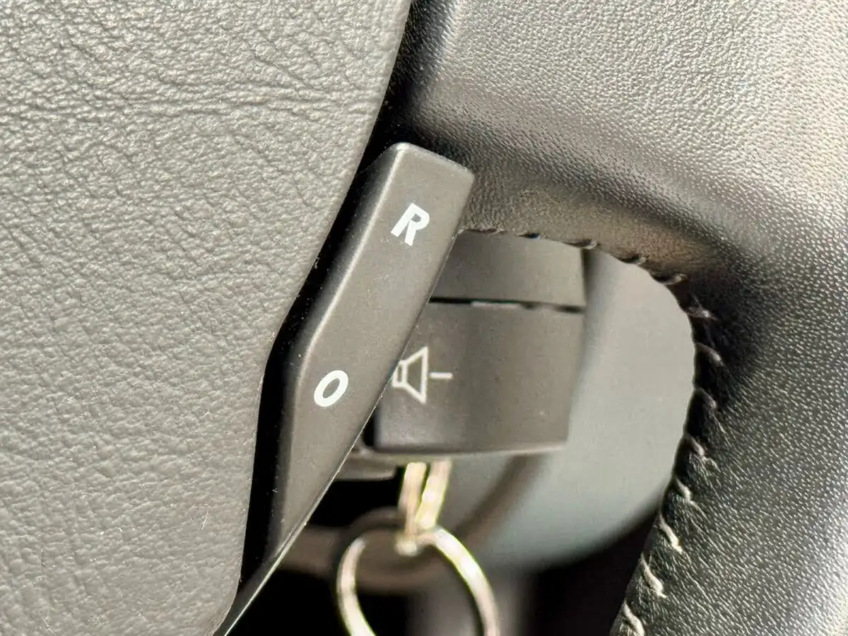 2014-renault-twingo-12-dynamique-big-16