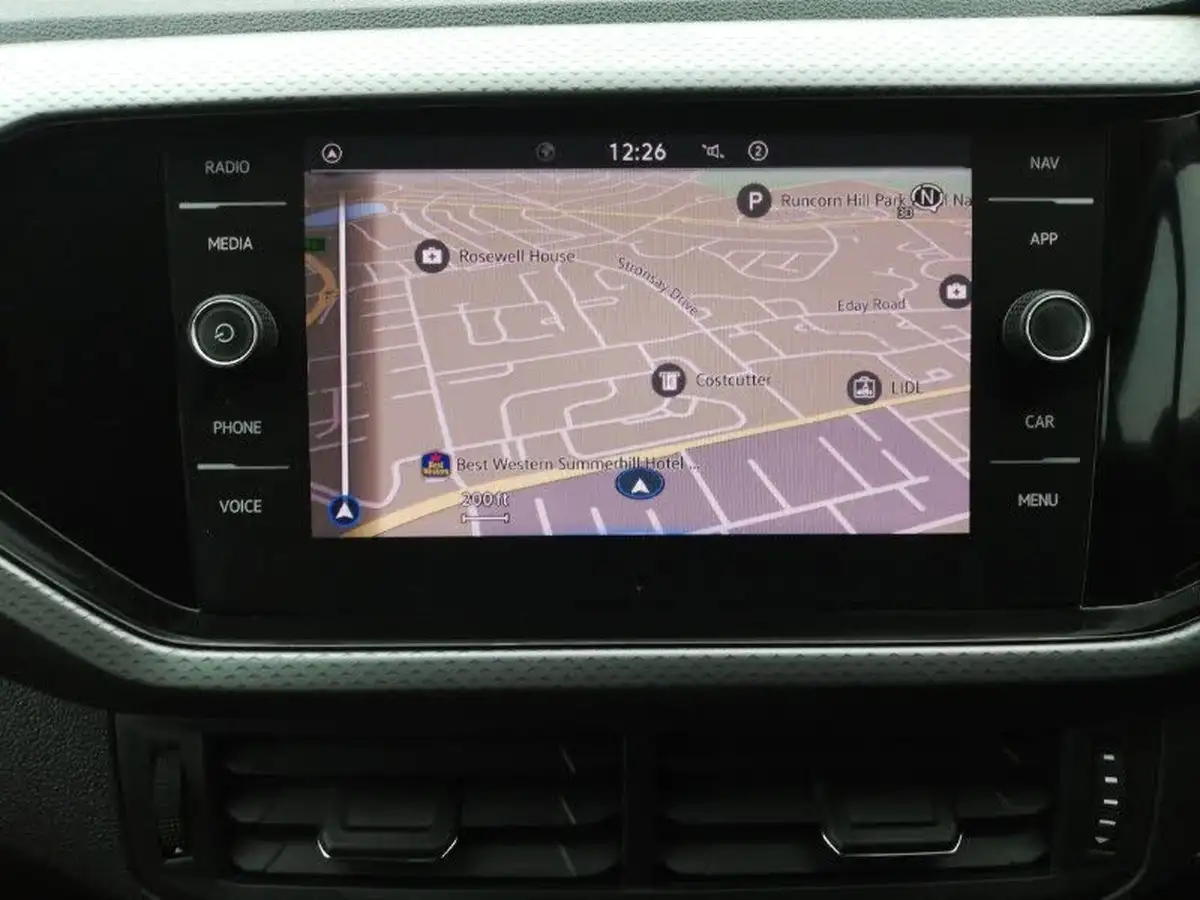 2021-volkswagen-t-cross-10-tsi-active-95ps-big-12