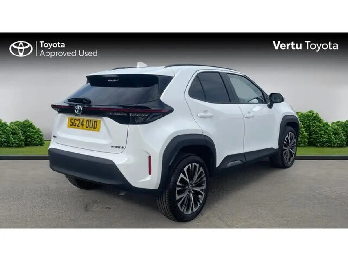 2024-toyota-yaris-cross-15-vvt-i-excel-awd-i-big-1