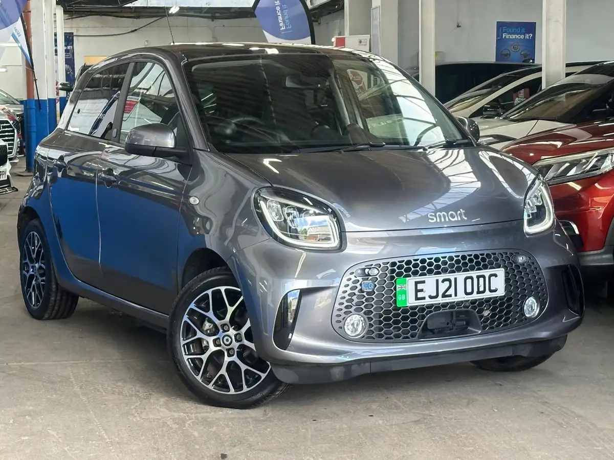 2021-smart-forfour-eq-exclusive-big-0