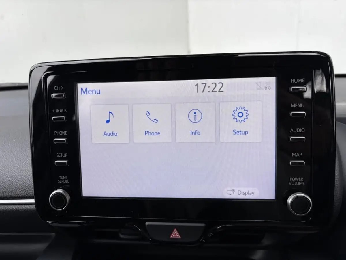 2023-mazda-mazda2-15-agile-big-32