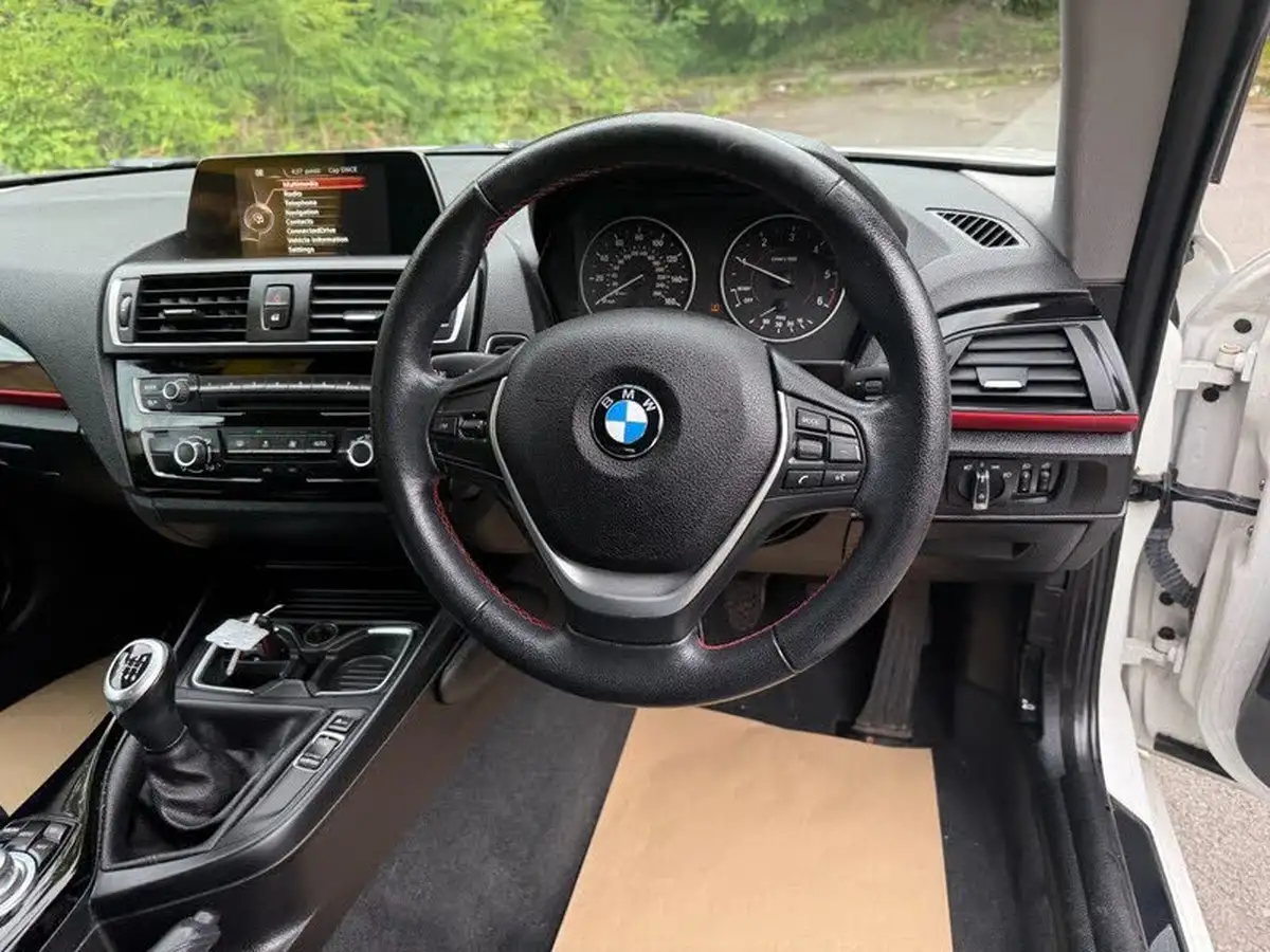 2015-bmw-1-series-15td-116d-sport-116bhp-3d-big-6