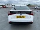2019-toyota-prius-small-14