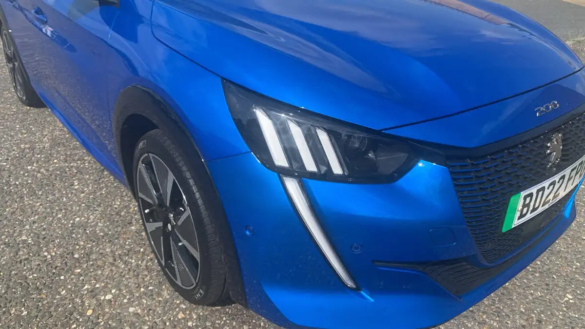 2022-peugeot-208-e-gt-136bhp-50kwh-big-46