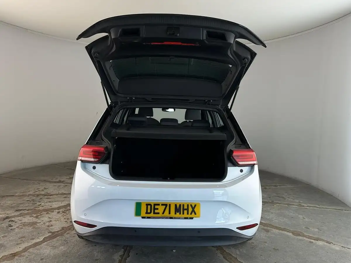 2021-volkswagen-id3-e-life-204ps-58kwh-pro-performance-big-36
