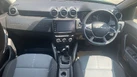 2023-dacia-duster-13-tce-extreme-150bhp-edc-small-3
