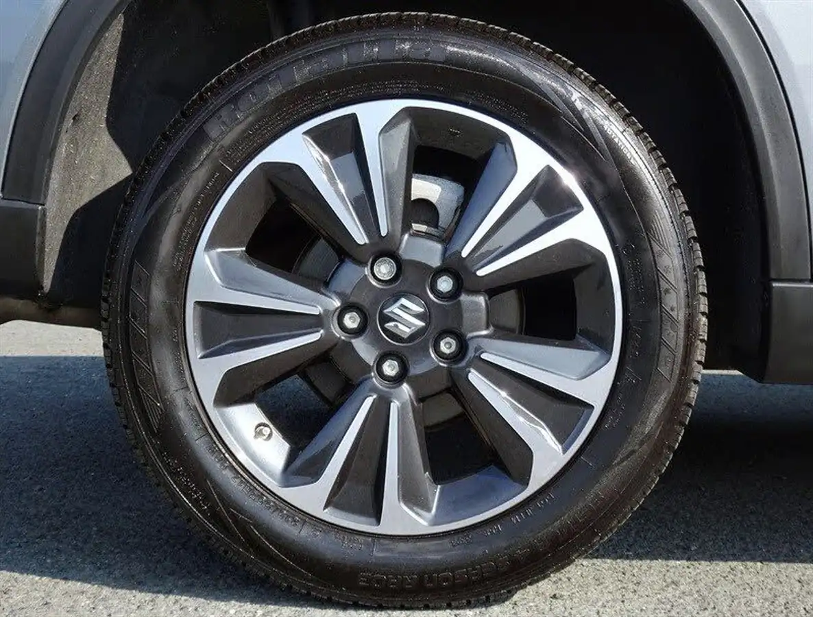 2023-suzuki-vitara-15-sz5-big-7