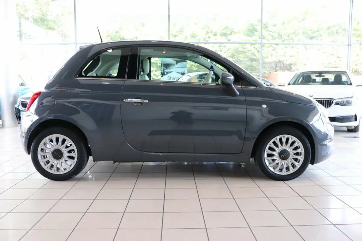 2016-fiat-500-12-lounge-big-8