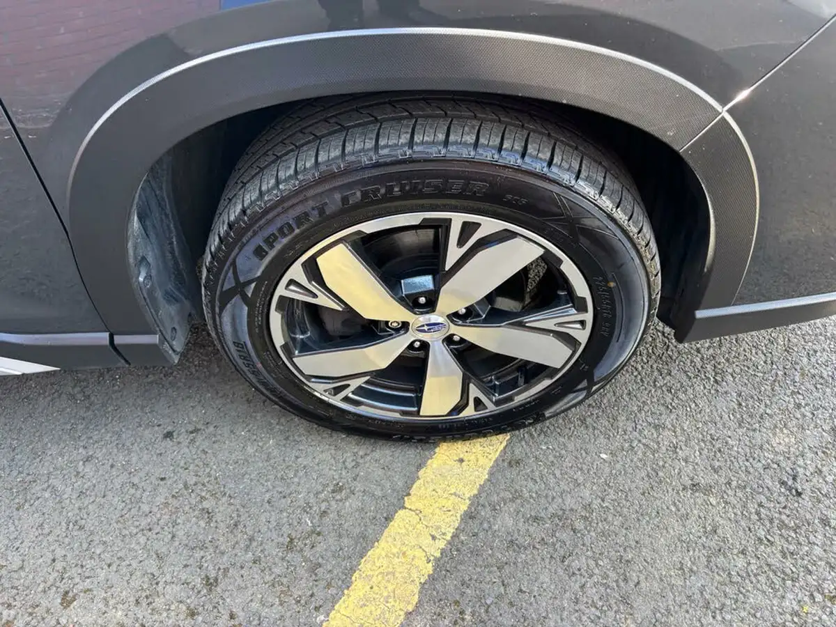 2019-subaru-forester-20-e-boxer-xe-premium-big-9