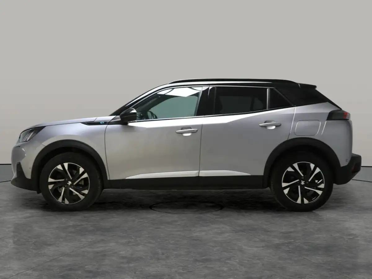 2023-peugeot-2008-suv-e-gt-136bhp-50kwh-station-wagon-big-12