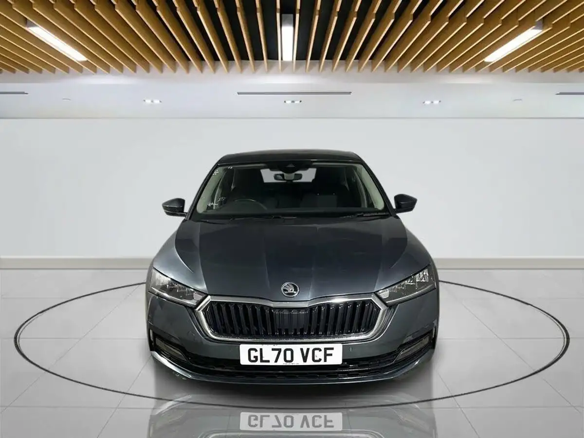 2020-skoda-octavia-15-tsi-se-technology-act-hatchback-big-1