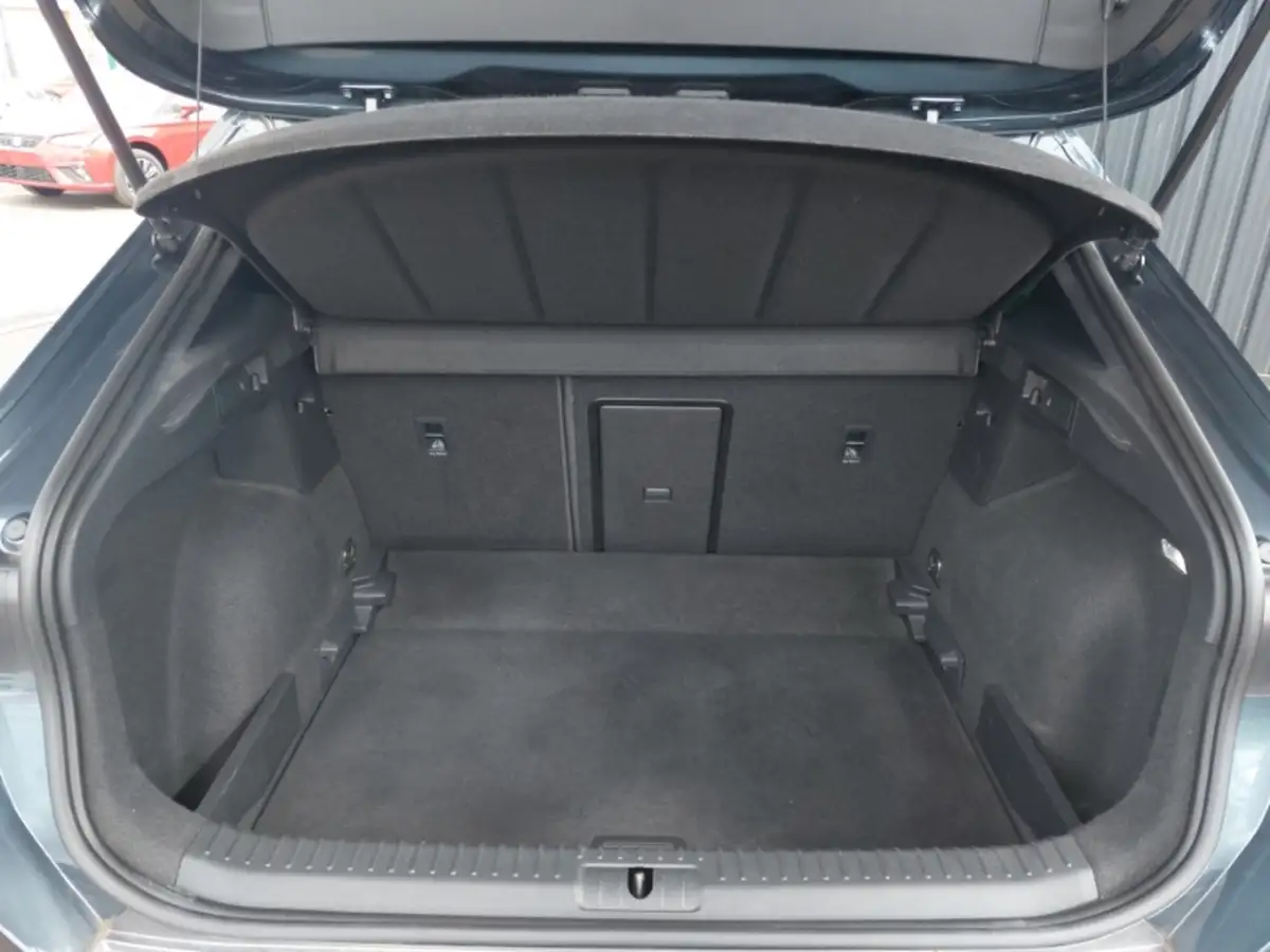 2022-honda-hr-v-15-i-mmd-elegance-big-7
