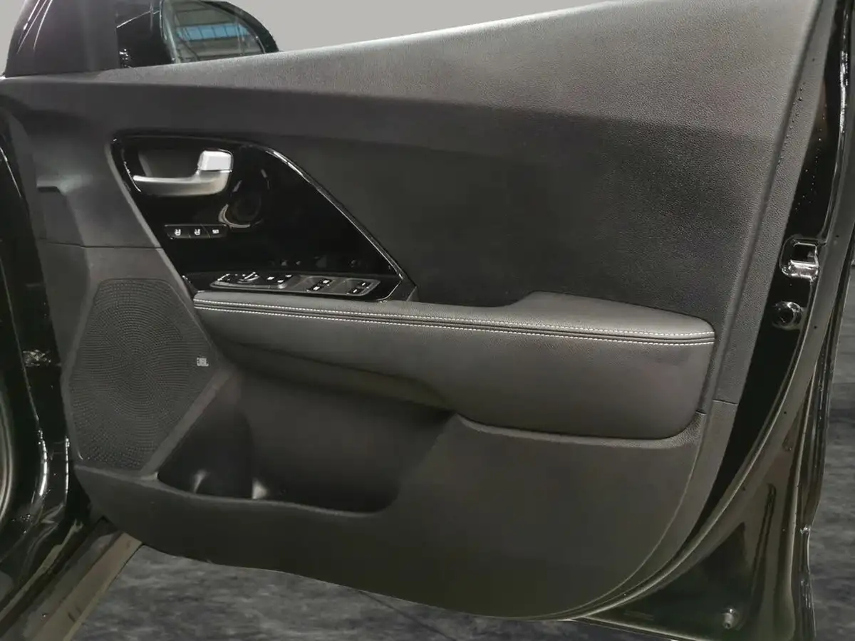 2022-kia-e-niro-ev-4-big-39