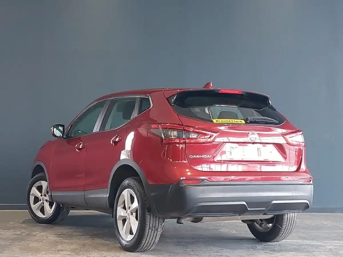 2020-nissan-qashqai-13-dig-t-acenta-premium-160ps-big-1
