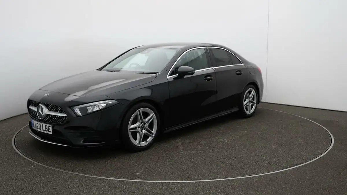 2020-mercedes-benz-a-class-13-a200-amg-line-saloon-4d-7g-dct-big-59