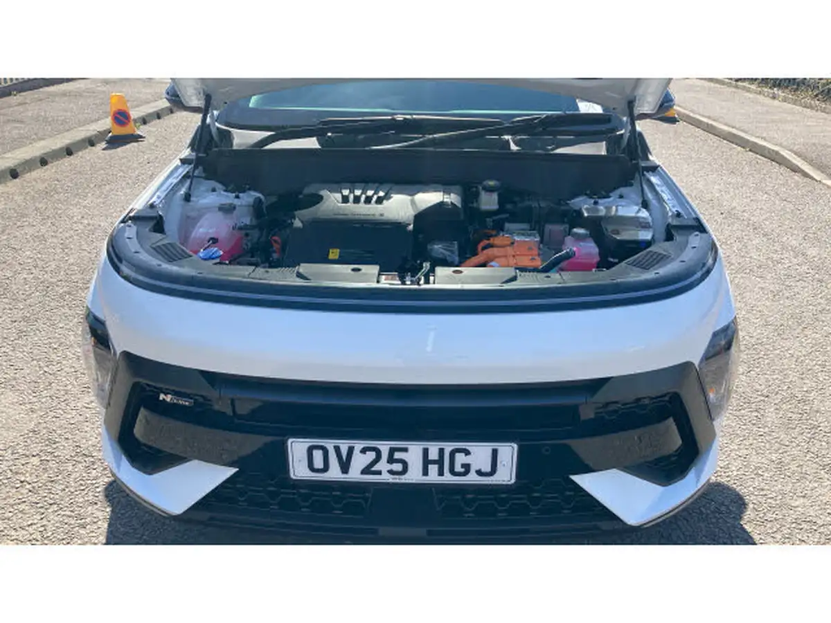 2025-hyundai-kona-big-7