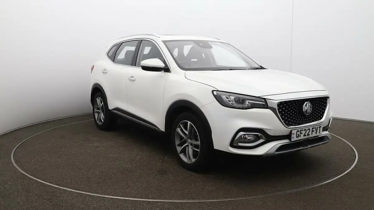 2022-mg-hs-15t-gdi-exclusive-162ps-dct-big-35