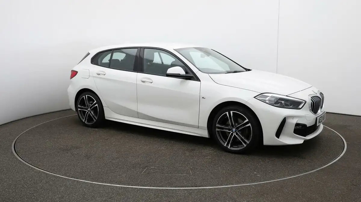 2021-bmw-1-series-15-118i-m-sport-lcp-big-37