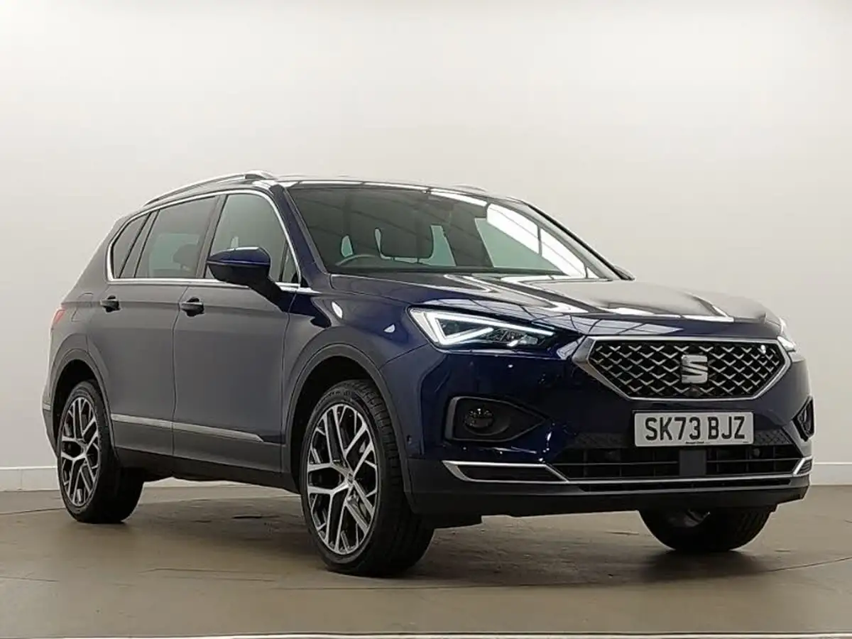 2023-seat-tarraco-15-ecotsi-xperience-lux-dsg-big-0