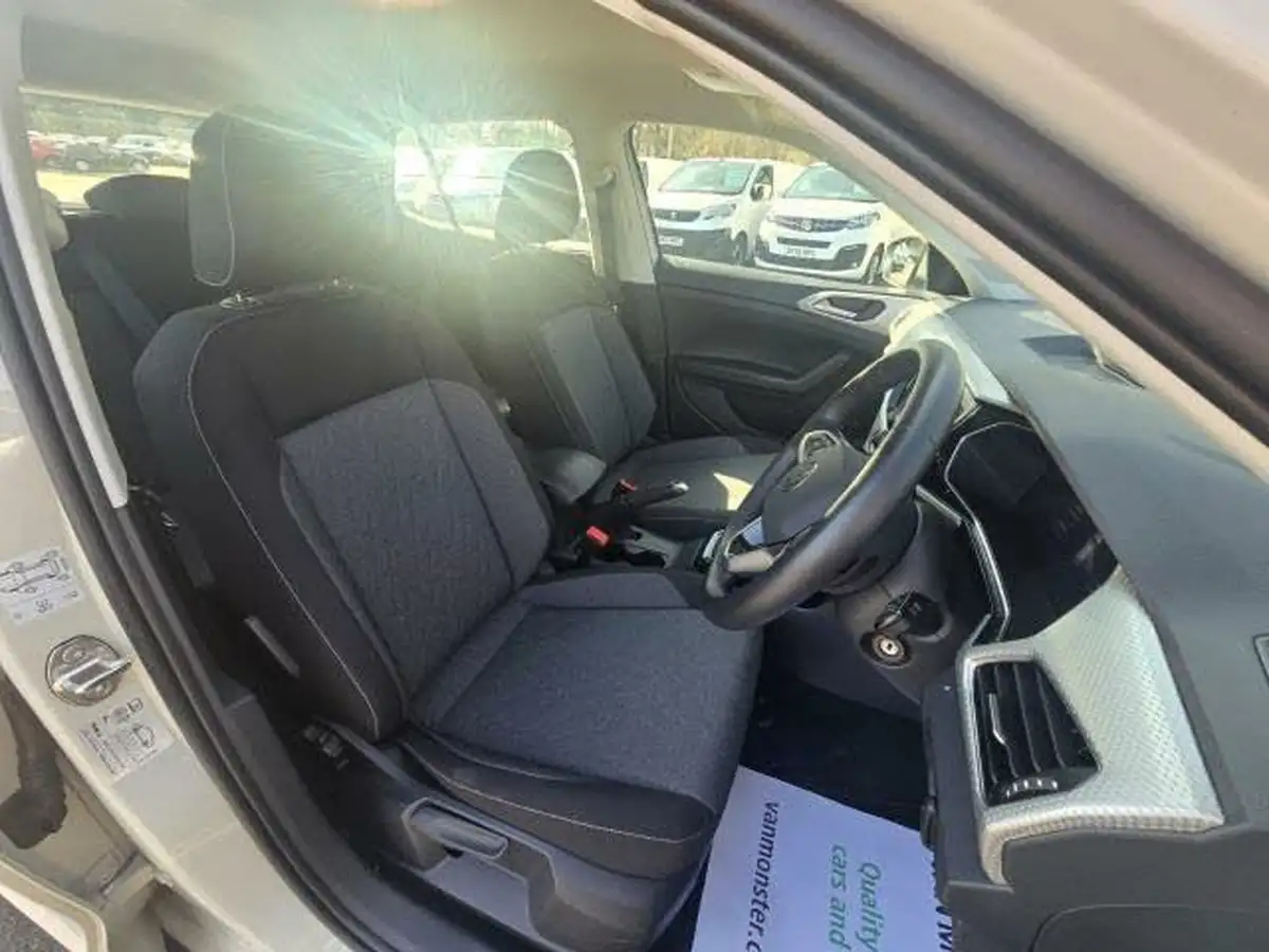 2024-volkswagen-t-cross-10-tsi-move-110ps-dsg-big-16