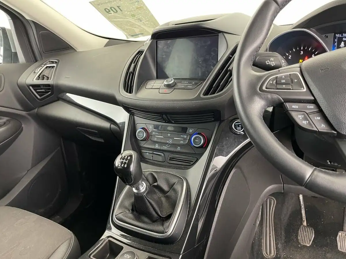 2018-ford-kuga-15tdci-titanium-edition-big-11