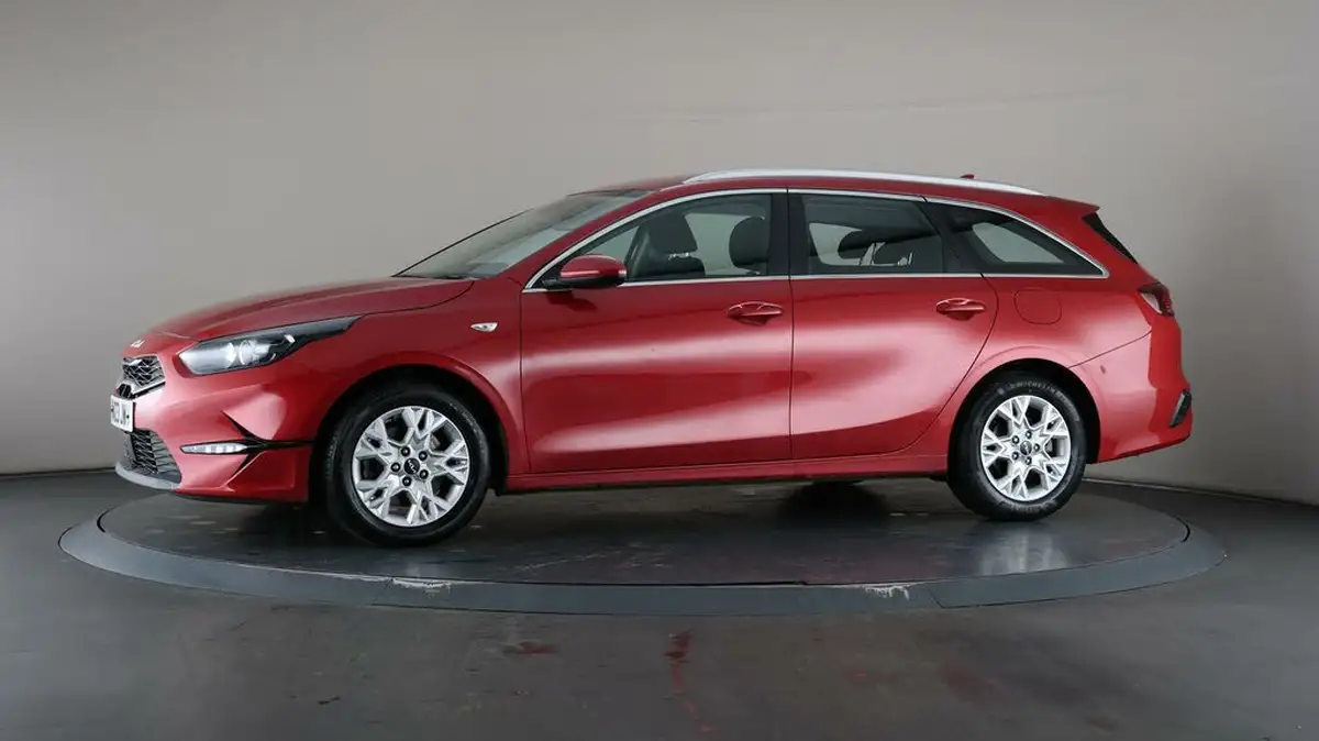 2023-kia-ceed-15-t-gdi-2-158bhp-sportswagon-big-30
