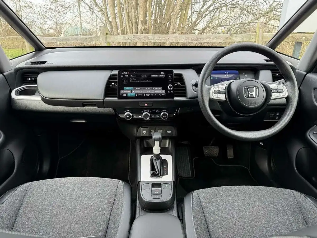 2021-honda-jazz-15-i-mmd-sr-107ps-big-3