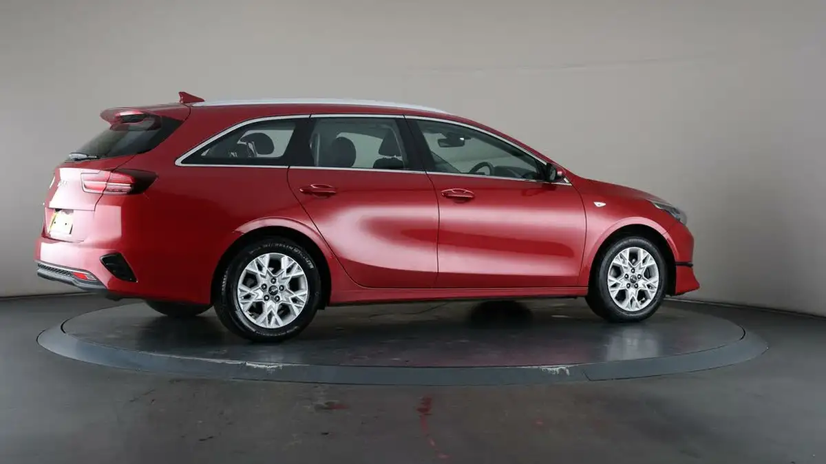 2023-kia-ceed-15-t-gdi-2-158bhp-sportswagon-big-54