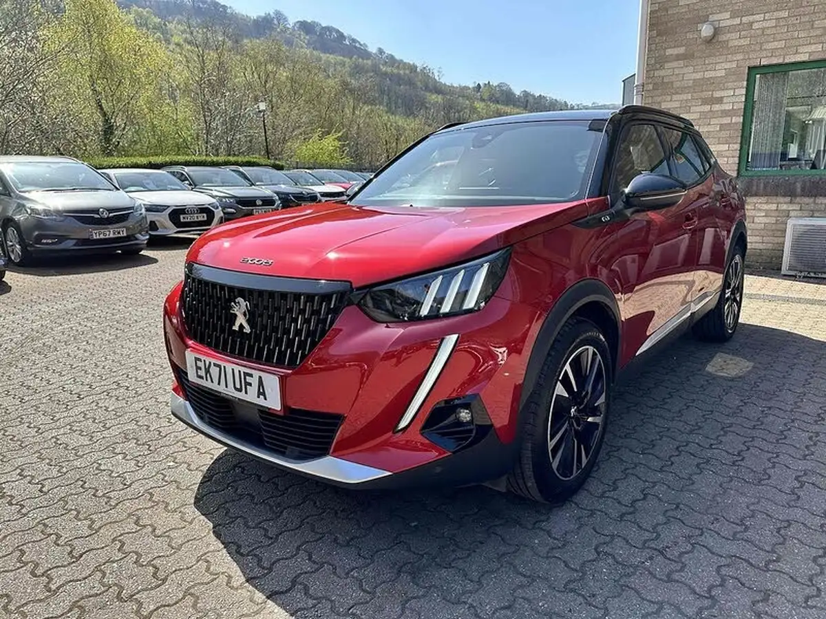 2022-peugeot-2008-suv-12-puretech-gt-premium-130bhp-big-12