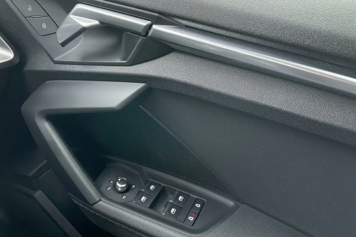 2023-audi-a3-10-30-tfsi-s-line-saloon-4d-big-41