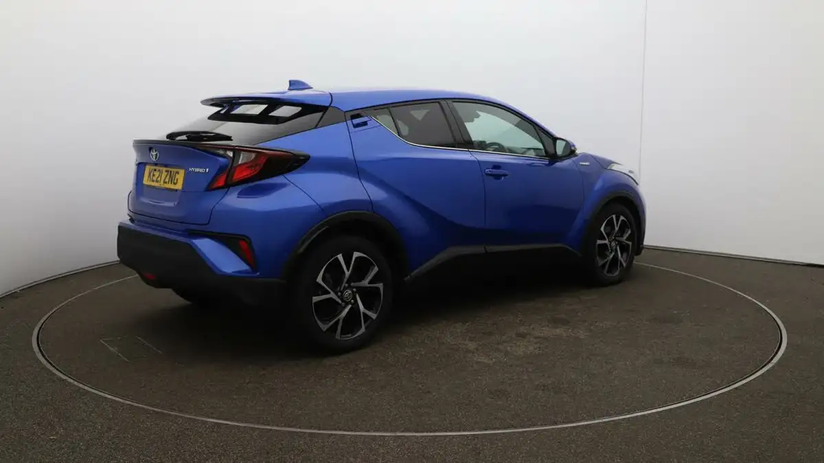 2021-toyota-c-hr-18-vvt-i-design-big-46