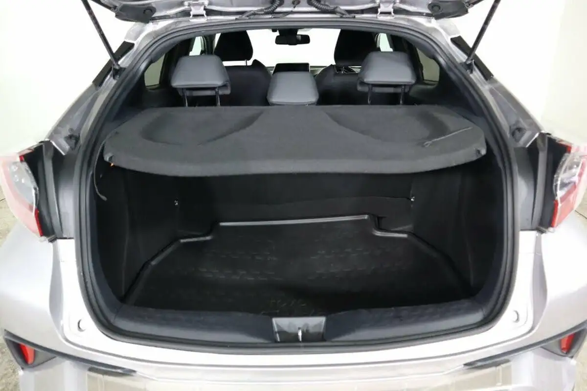 2018-toyota-c-hr-18-vvt-i-excel-big-40