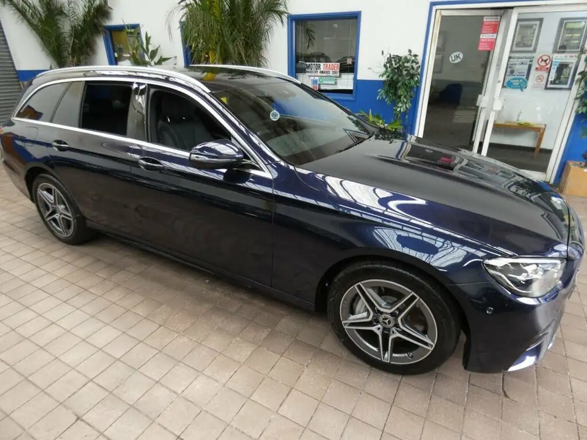 2021-mercedes-benz-e-class-big-44