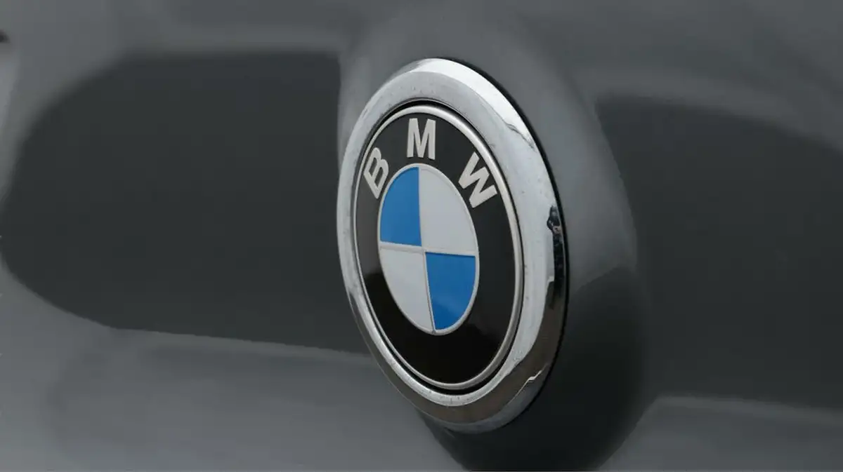 2021-bmw-x2-20-xdrive20i-sport-big-23