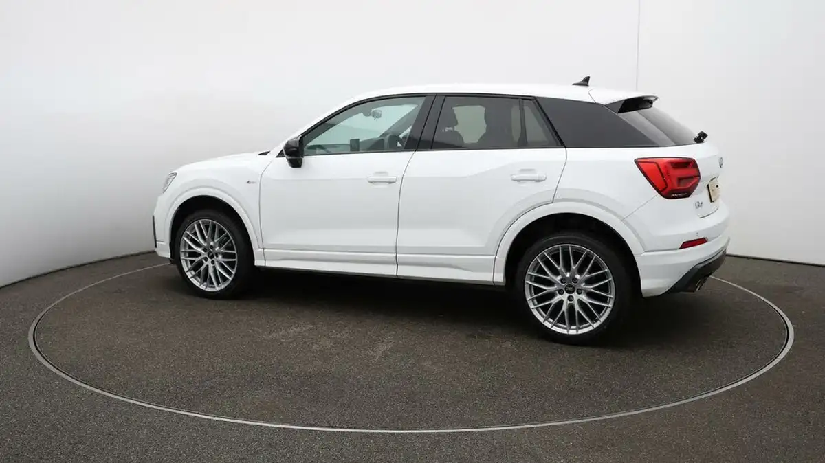 2020-audi-q2-15-35-tfsi-black-edition-1495cc-big-37