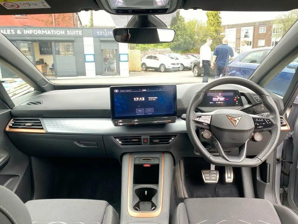 2023-cupra-born-e-v2-230ps-58kwh-e-boost-big-8