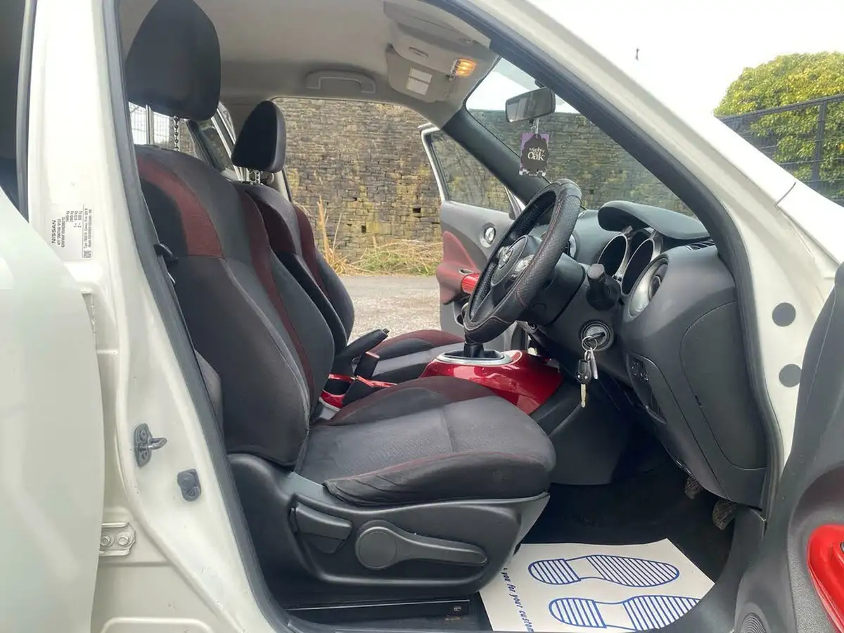2013-nissan-juke-16-acenta-premium-big-12