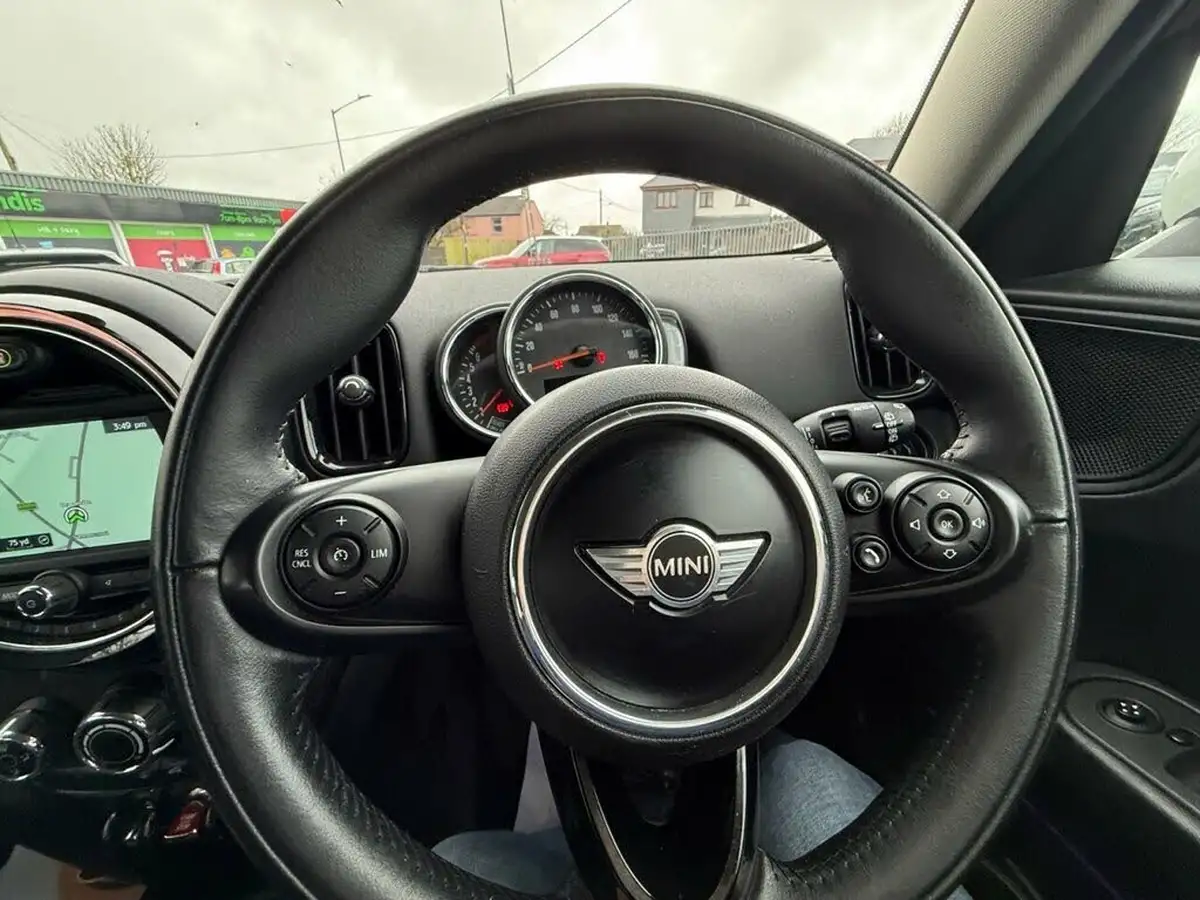2017-mini-countryman-15-cooper-ss-big-12